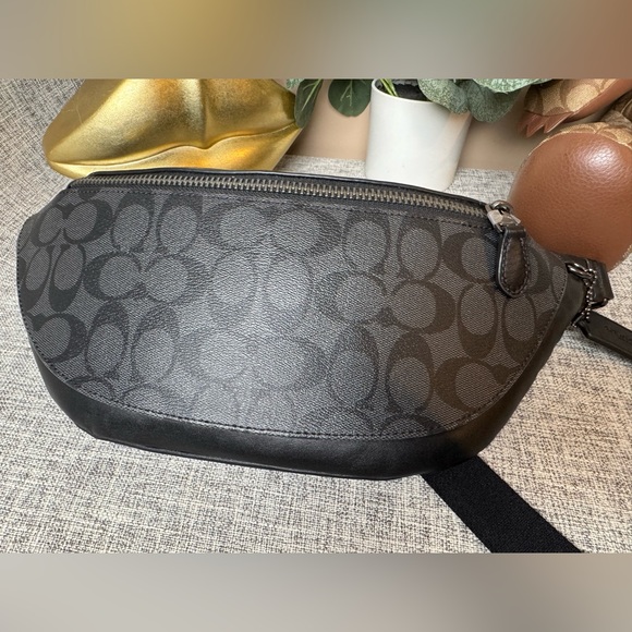 $239 COACH Warren Belt Bag In Signature canvas Charcoal Black F78777 - Picture 1 of 8